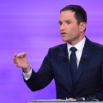 Hamon pitches fresh ideas to French Socialists