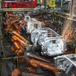 GM Hooking 30,000 Robots to Internet to Keep Factories Humming