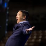 Democrat Contender Andrew Yang Crowd Surfs at 2020 Election Event: 'Now This is What I Call a Blue Wave'