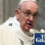 Pope says for first time that China's Uighurs are 'persecuted'