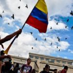 Thousands of students, despite restrictions, protest in Colombia's main cities