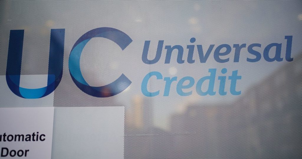 Universal Credit proposal would see it scrapped - and replaced with £163.50 each week