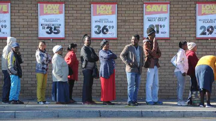Civil society calls for Basic Income Grant in wake of R350 grant extension