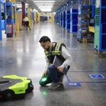 Amazon’s newest DC uses 10 times more robots